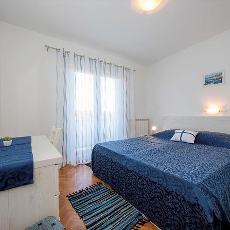 Apartments Anica Kampor Ngoại thất bức ảnh